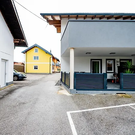 Moderne In Seenaehe! * Lengau