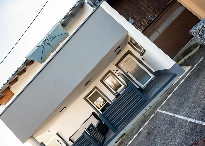 Moderne In Seenähe!