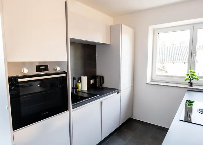 Apartment Moderne In Seenähe!