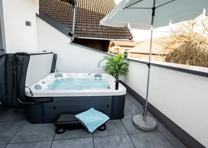 Moderne In Seenähe! Apartment Lengau